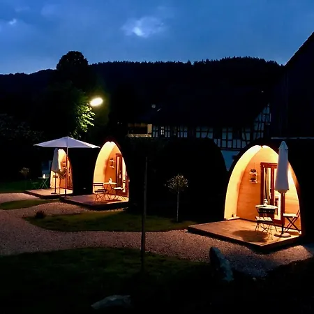 Huettendorf Fraenkische Schweiz Lodge *