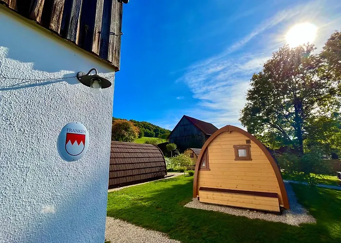 Huettendorf Fraenkische Schweiz