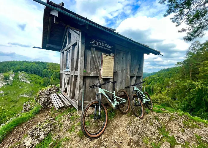 Huettendorf Fraenkische Schweiz Hytte